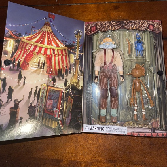 Guillermo del Toro PINOCCHIO limited Edition Set OSCAR Winner 2023 NWT - Picture 11 of 13